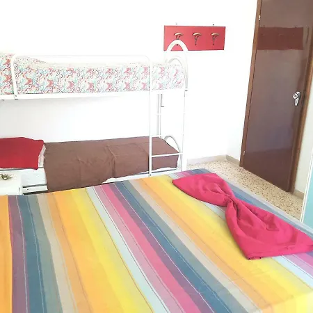 Condominio Adriatico Апартаменты *